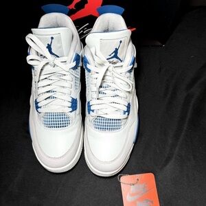 Air Jordan Retro 4 MILITARY BLUE OG COLORWAY!!!